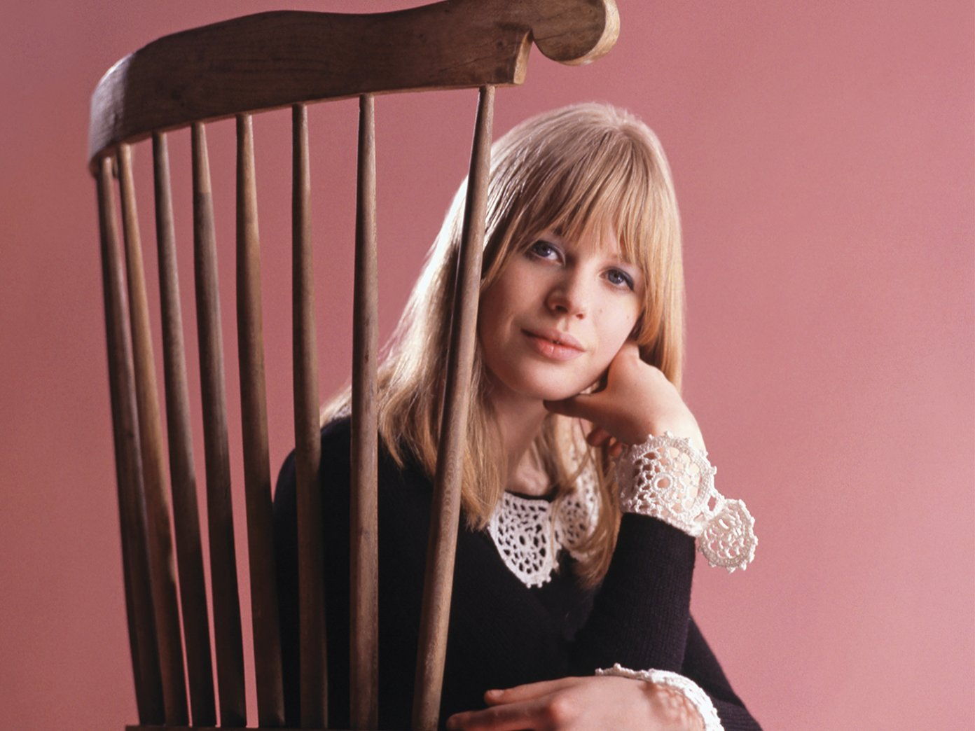 Artist Spotlight – Marianne Faithfull