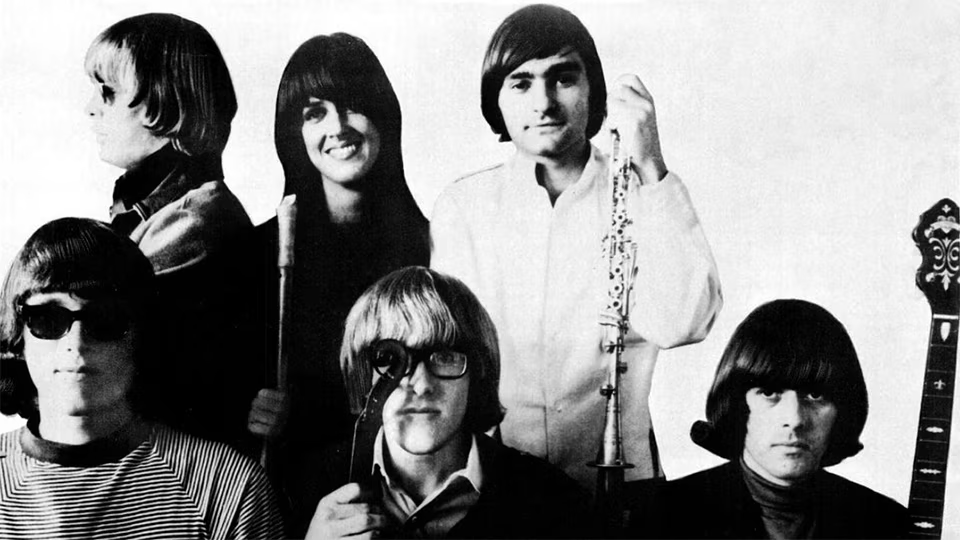Whitw Rabbit Jefferson Airplane and the Psychedelic Legacy of “White Rabbit” | KNCT ...