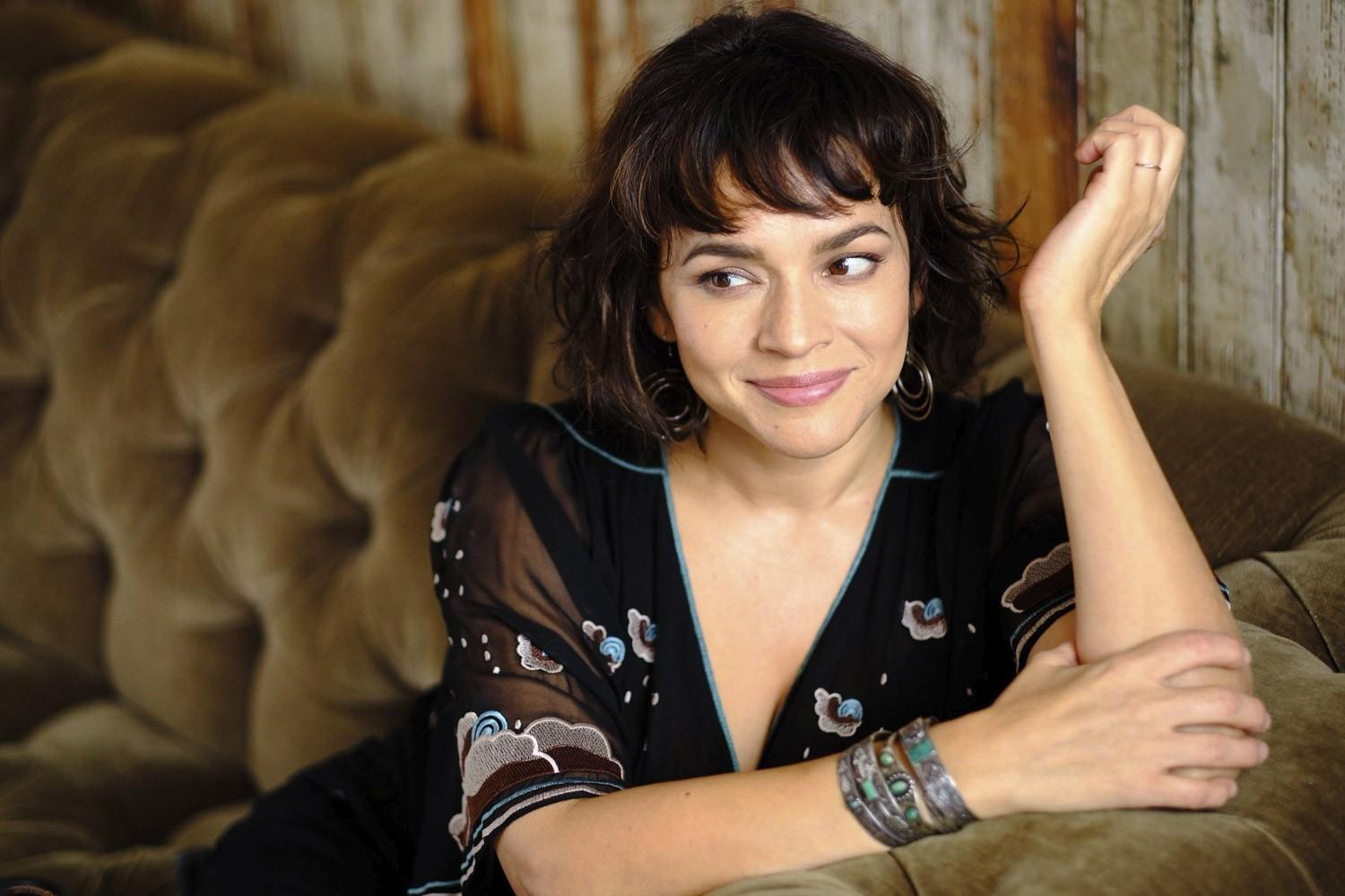 Artist Spotlight – Norah Jones