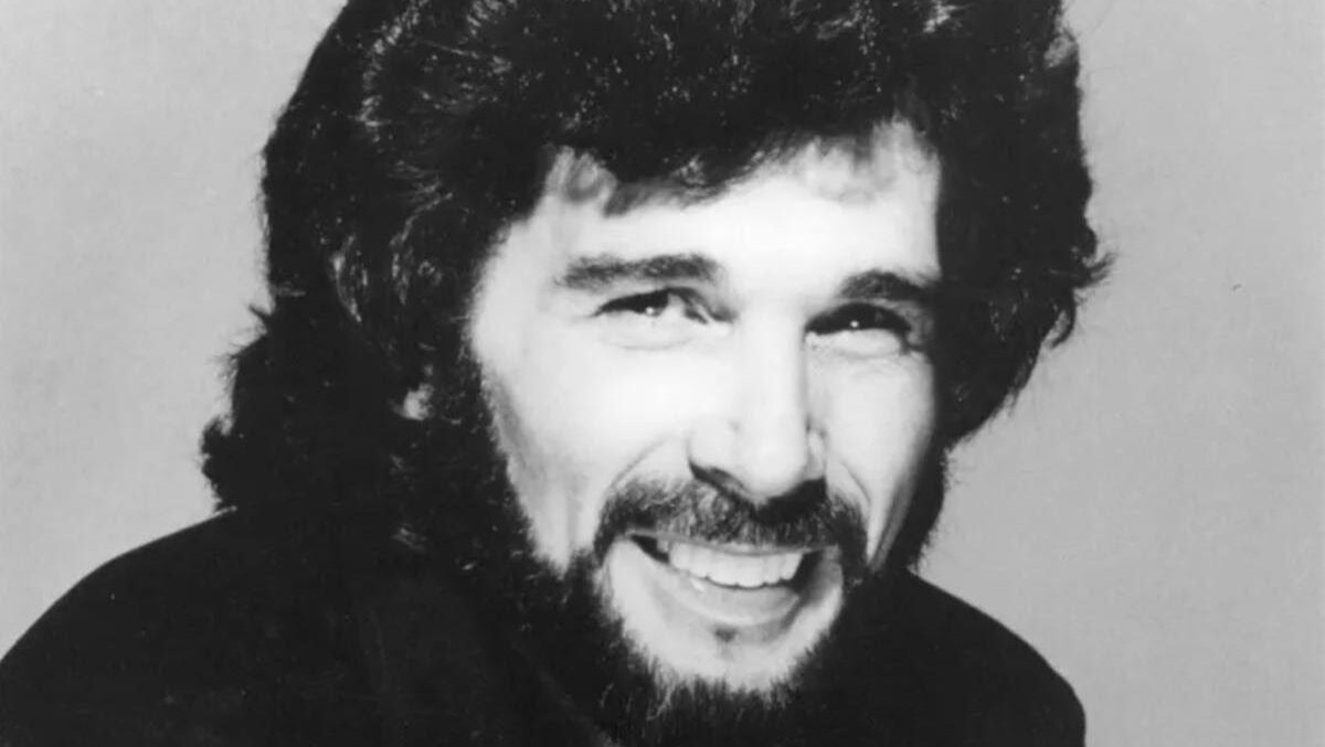 Remembering Eddie Rabbitt: A Country Music Trailblazer