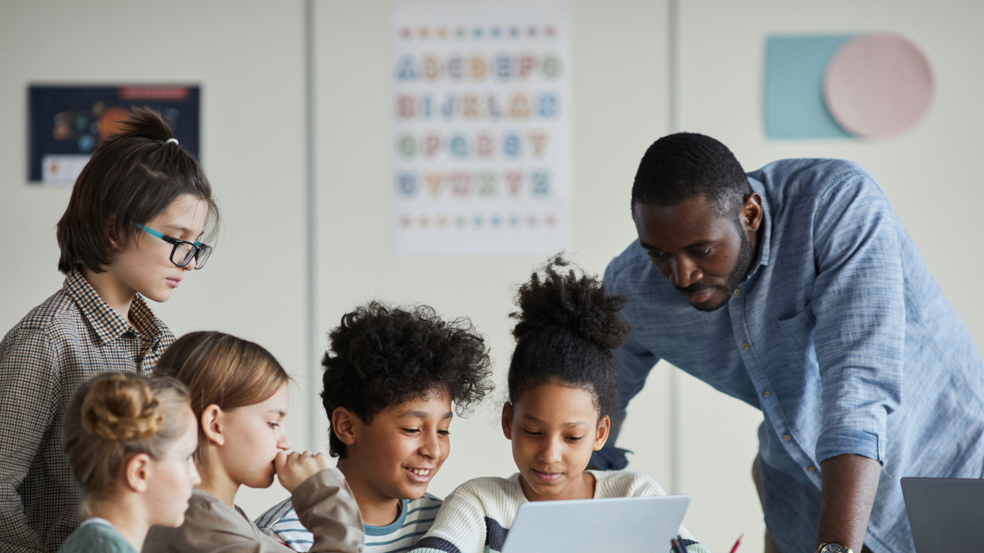 Texas State Board of Education Seeks Nominations for 2025 Heroes for Children Award
