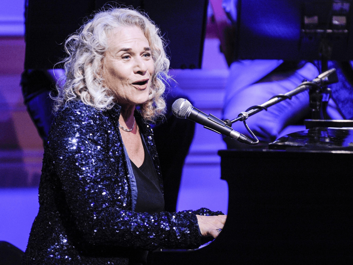 Carole King Releases Tapestry, A Landmark Album in&nbsp;1971