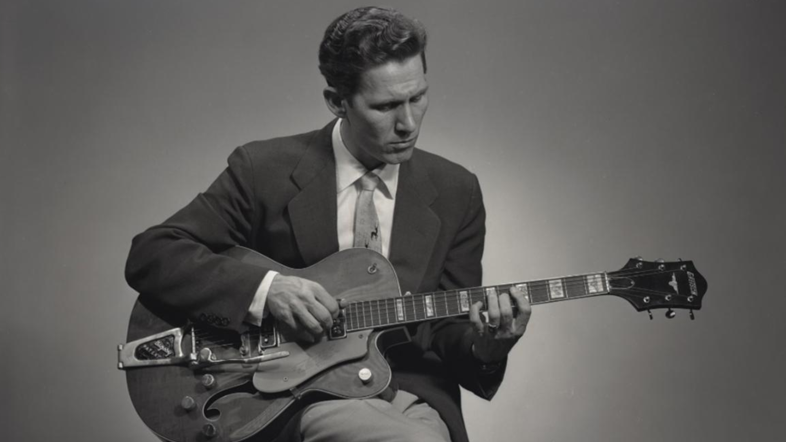 Remembering Chet Atkins: The Guitar Virtuoso Who Shaped American Music